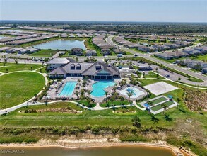14279 Winding Cedar Wy in Ft. Myers, FL - Building Photo - Building Photo