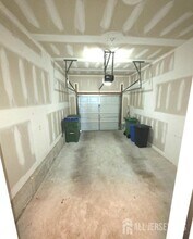 142 Conover Terrace in Lebanon, NJ - Building Photo - Building Photo