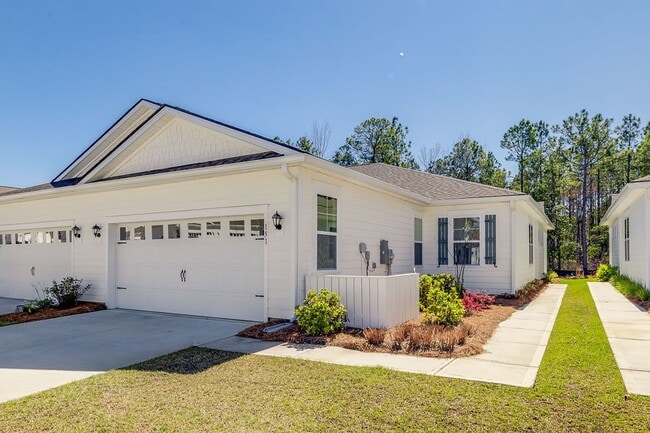property at 151 Holloway Hl