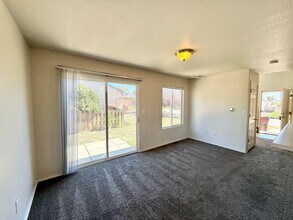 2111 Northmoor Terrace in Pueblo, CO - Building Photo - Building Photo