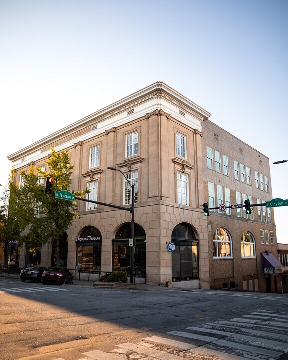 320 E Clayton St in Athens, GA - Foto de edificio