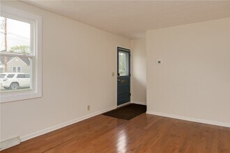 183 North Pl in Corning, NY - Foto de edificio - Building Photo