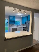 431 Hambrick Rd in Dallas, TX - Building Photo - Building Photo