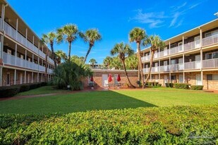 600 Scenic Hwy in Pensacola, FL - Building Photo