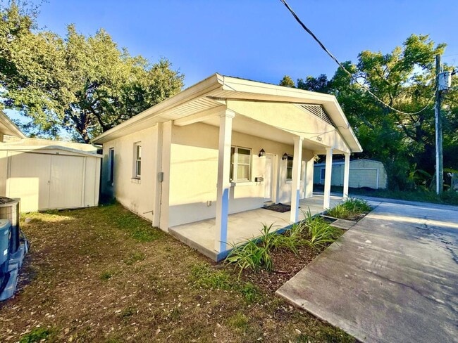 1528 41st Ave N in St. Petersburg, FL - Building Photo - Building Photo