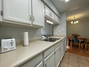 505 Oppenheimer Dr in Los Alamos, NM - Building Photo - Building Photo