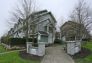 Coopers Landing in New Westminster, BC - Building Photo - Building Photo