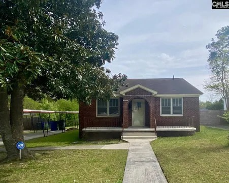 property at 3824 Yale Ave