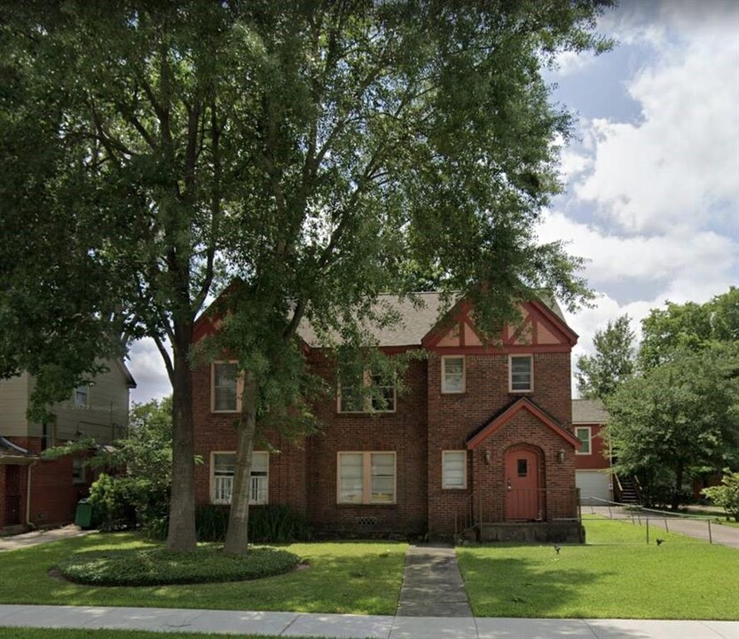 4326 Jefferson St-Unit -U in Houston, TX - Building Photo