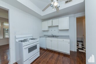 1942 W Winona St, Unit 1 in Chicago, IL - Foto de edificio - Building Photo