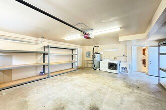 1298 Lunalilo Home Rd in Honolulu, HI - Building Photo - Building Photo