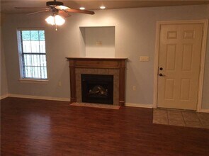 3586 W Chevaux Dr in Fayetteville, AR - Building Photo - Building Photo