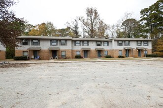 Gray Gardens Apartments in Gray, GA - Foto de edificio - Building Photo