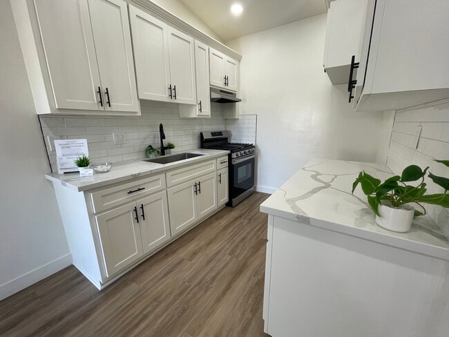 Carlton Park Apartments