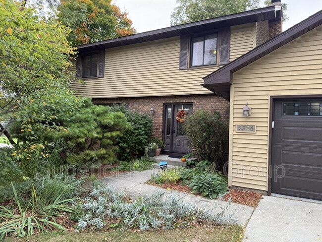 property at 5206 Summer Trail Rd