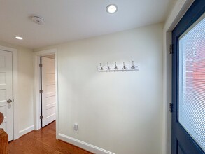 815 8th St NE in Washington, DC - Building Photo - Building Photo