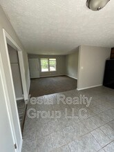 252 Toby Springs Ln in Mcdonough, GA - Foto de edificio - Building Photo