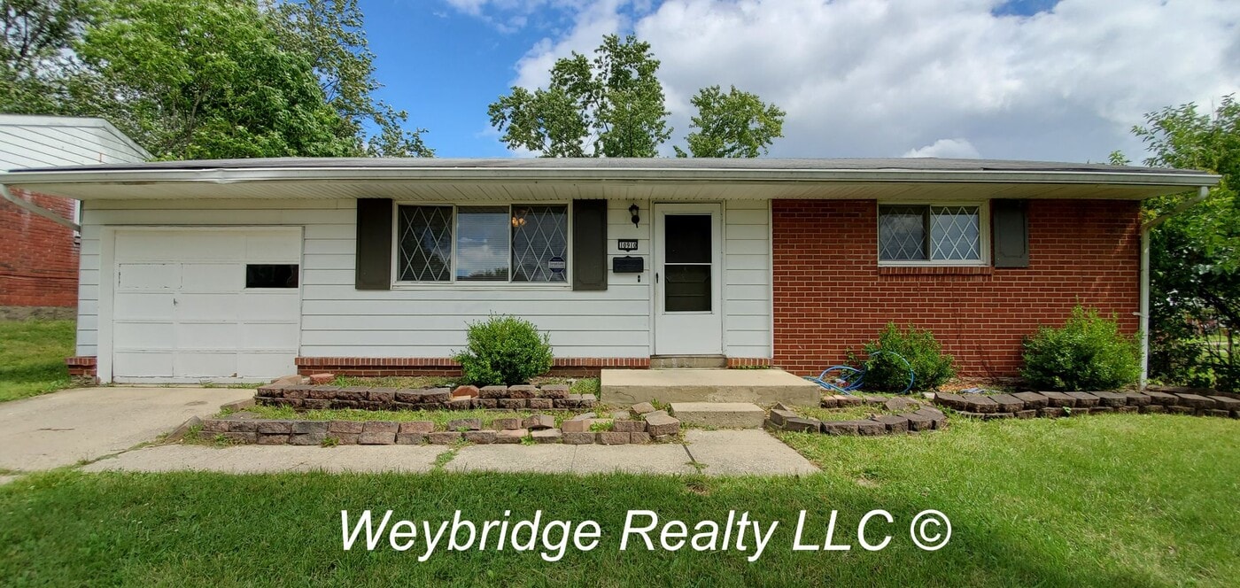 10910 Crystalhill Ct in Cincinnati, OH - Building Photo