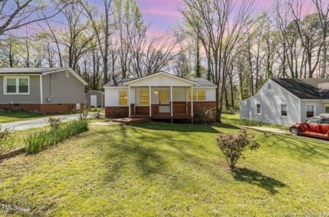 property at 606 North Ave