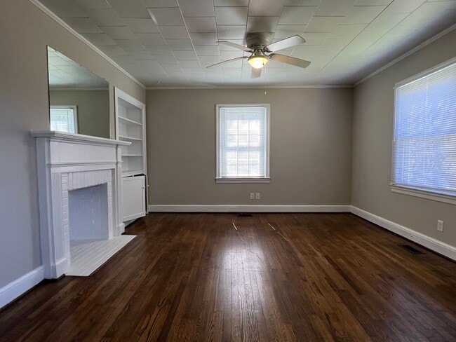 111 Hilltop St in Mount Holly, NC - Building Photo - Building Photo