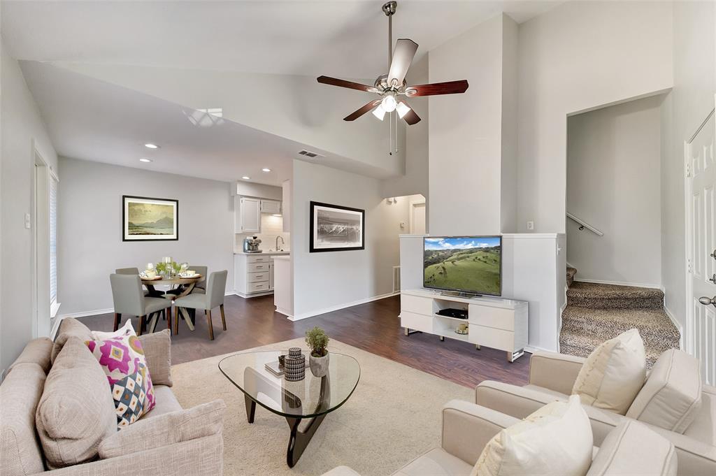 117 Peachtree Ct-Unit -C in Kennedale, TX - Building Photo