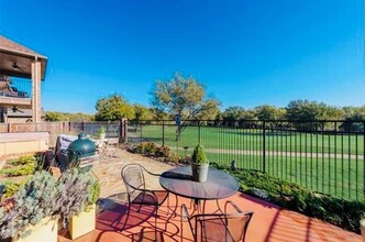3925 Weatherstone Dr in Fort Worth, TX - Foto de edificio - Building Photo