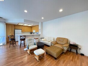 2507 Baywood Way in Richmond, CA - Building Photo - Building Photo