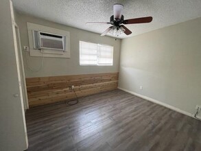 4119 32nd St in Lubbock, TX - Building Photo - Building Photo