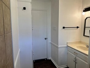 3211 Poplar St in Greenville, TX - Building Photo - Building Photo