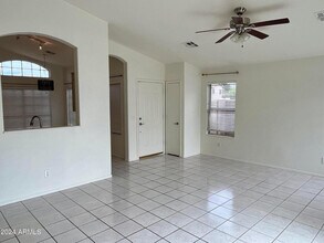 7419 W Tina Ln in Glendale, AZ - Building Photo - Building Photo