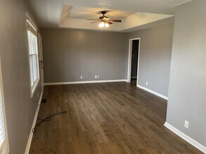 3412 Oak Park Terrace in Clarksville, TN - Building Photo - Building Photo