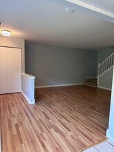 1186 Greenwood Cir in Woodstock, IL - Building Photo - Building Photo