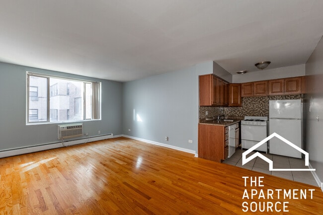 property at 5820 N Sheridan Rd