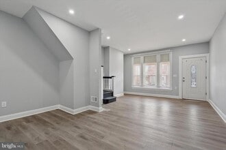 162 N 62nd St in Philadelphia, PA - Building Photo - Building Photo