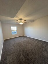 116 Ballygar St, Unit B in Clarksville, TN - Foto de edificio - Building Photo