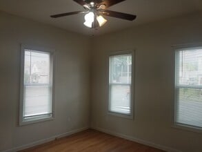 20 Water St, Unit Apt #2 in Johnstown, NY - Building Photo - Building Photo