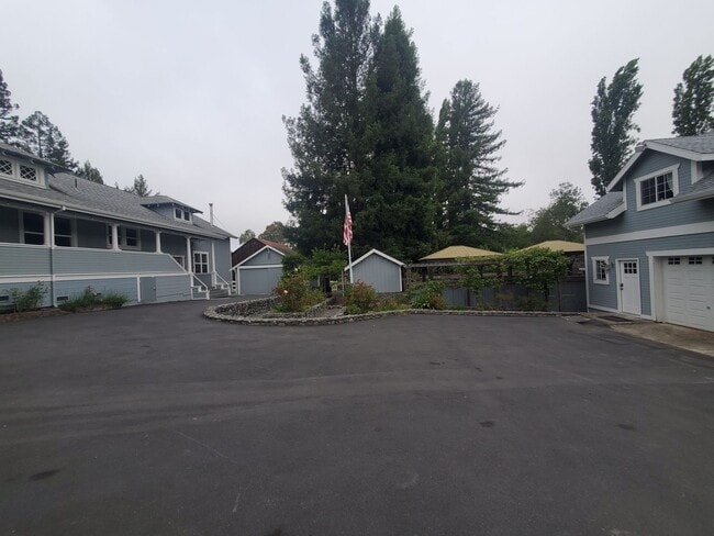 property at 125 Adobe Rd