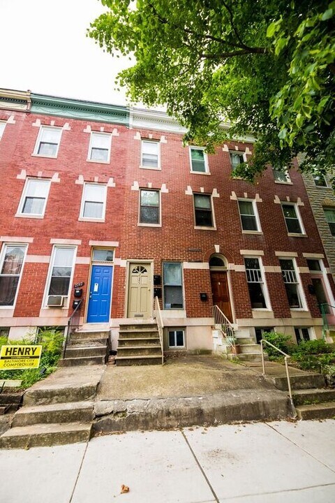 2745 Maryland Ave Photo