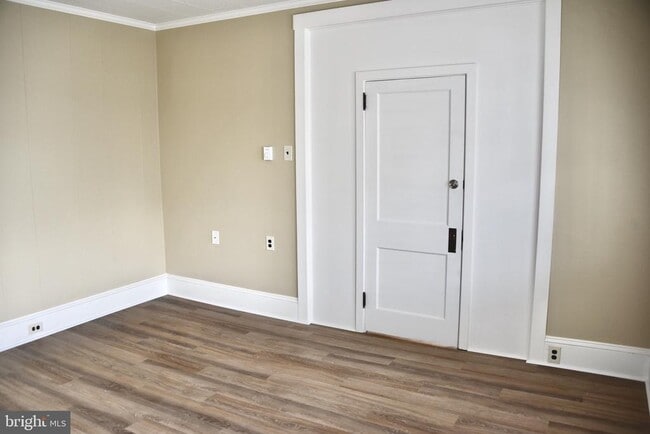 137 E Penn Ave in Robesonia, PA - Building Photo - Building Photo