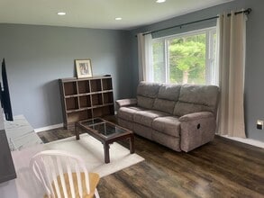 627 Docs Ln in Knoxville, MD - Building Photo - Building Photo