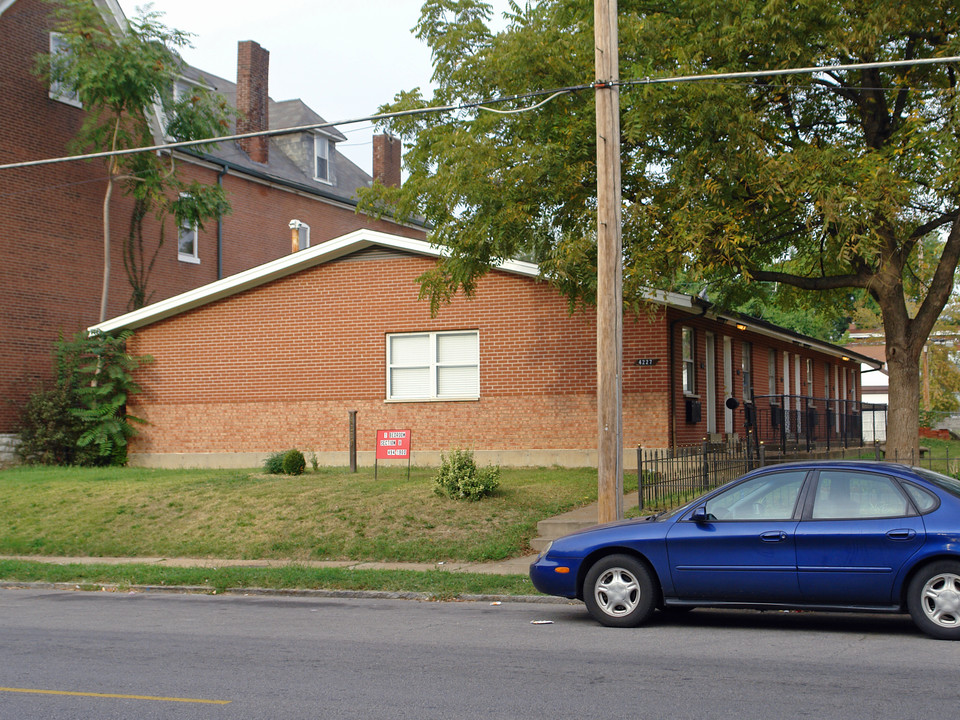 4227 Virginia Ave in St. Louis, MO - Building Photo