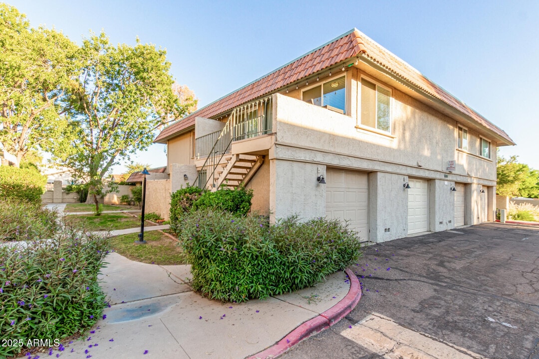 5631 S Bounty Ct in Tempe, AZ - Building Photo