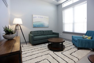 Forum in Aurora, CO - Foto de edificio - Interior Photo