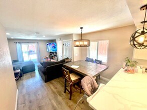 420 Ramona Ave in Spring Valley, CA - Building Photo - Building Photo