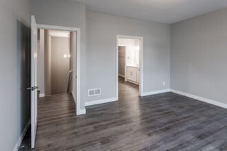 Stone Haven Townhomes in Byron, MN - Foto de edificio - Interior Photo