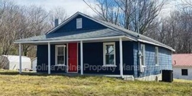 property at 904 Lincoln St