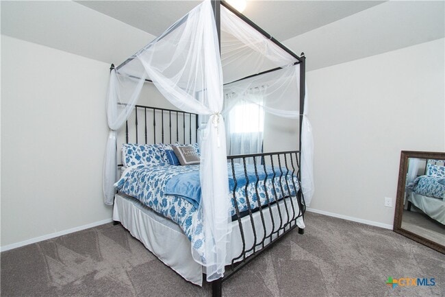 property at 220 Blue Agate Ct