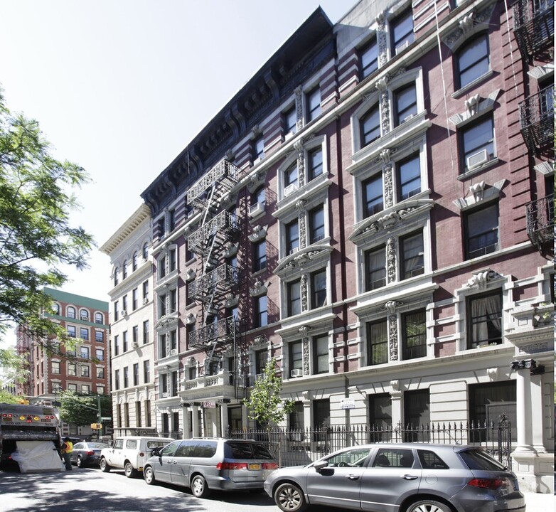 352-354 W 118th St in New York, NY - Building Photo