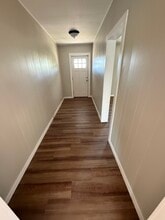 830 Columbia St, Unit 830 in Burlington, IA - Building Photo - Building Photo