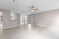 2314 Shady Pine Dr photo'